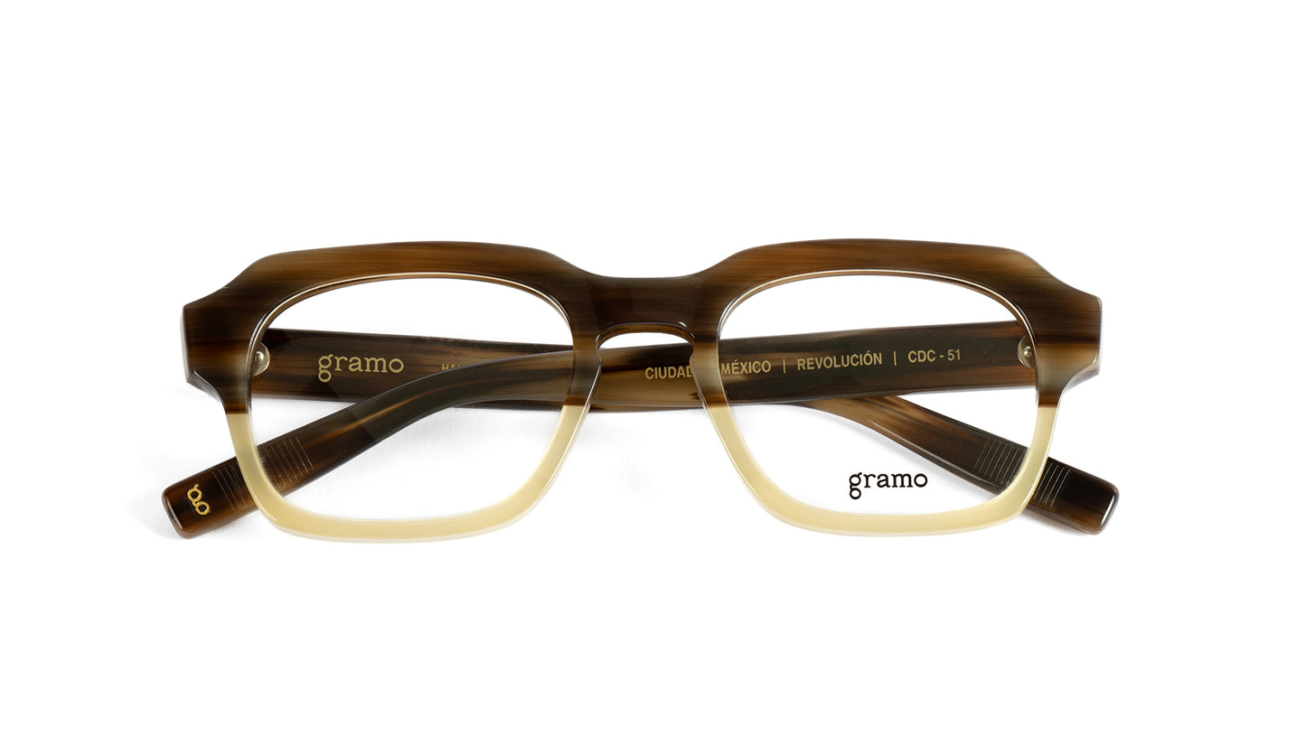 Gramo / Revolución